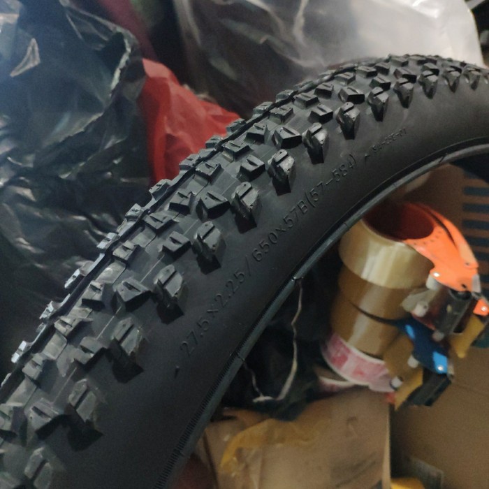 Terlaris Ban Luar Sepeda 27.5 X 2.25/ 650X57B Dell Tire / Swallow 1Pcs