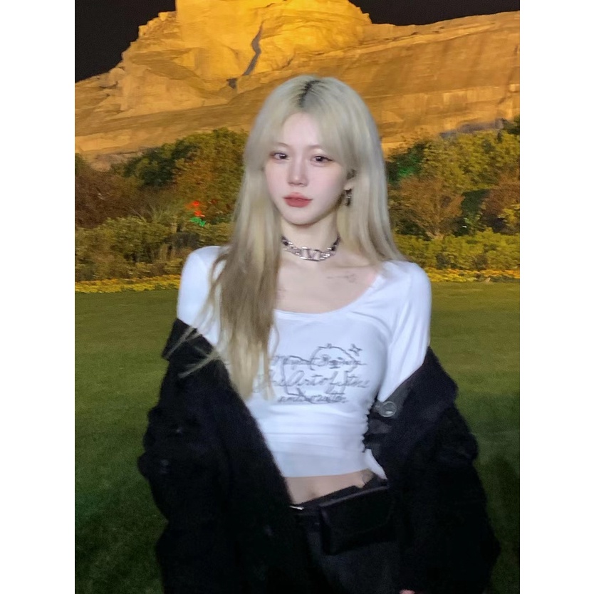 Red Star Puppy T-shirt lengan panjang perempuan [katun] musim semi dan musim gugur Versi Korea dari desain bm rasa slim fit yang unik dan atasan pendek tipis