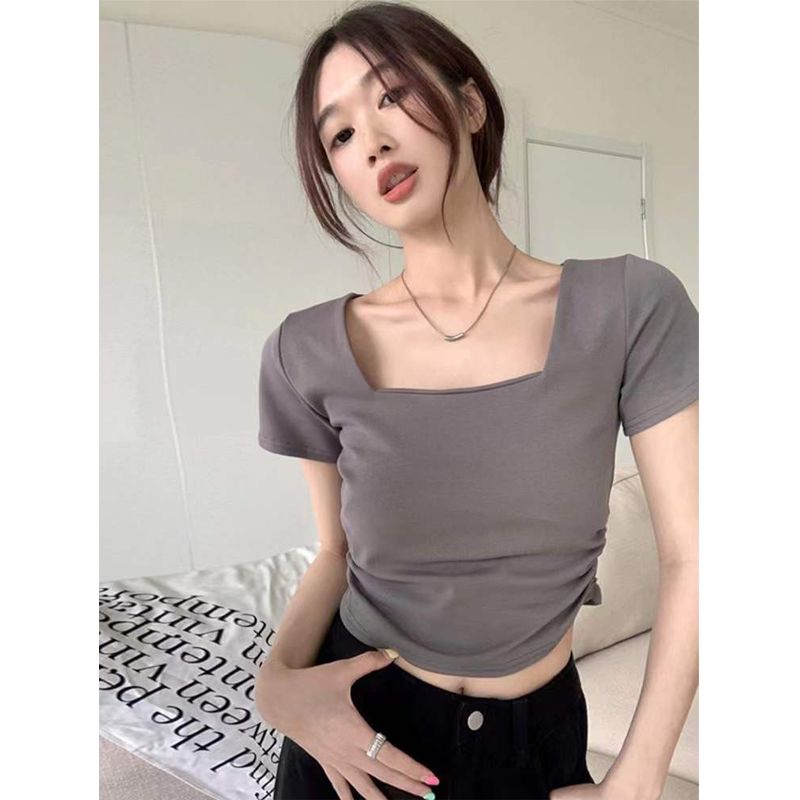 Red Bahu depan lengan pendek T-shirt wanita rasa desain ceruk musim panas hot gadis chic chic hitam slim square kerah atasan pendek