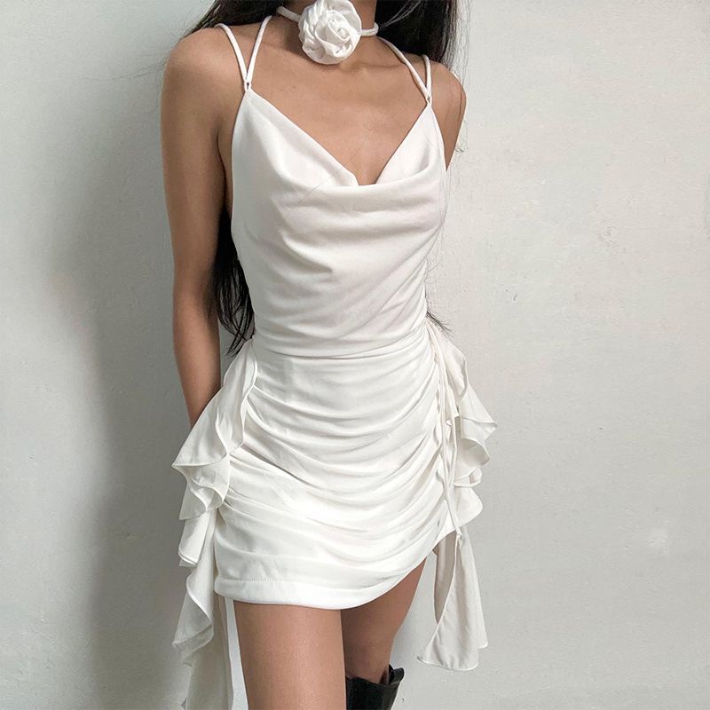 Red Xeemilo sweet and spicy backless swing collar suspender dress summer female high-end slim-fit bag hip skirt niche skirt