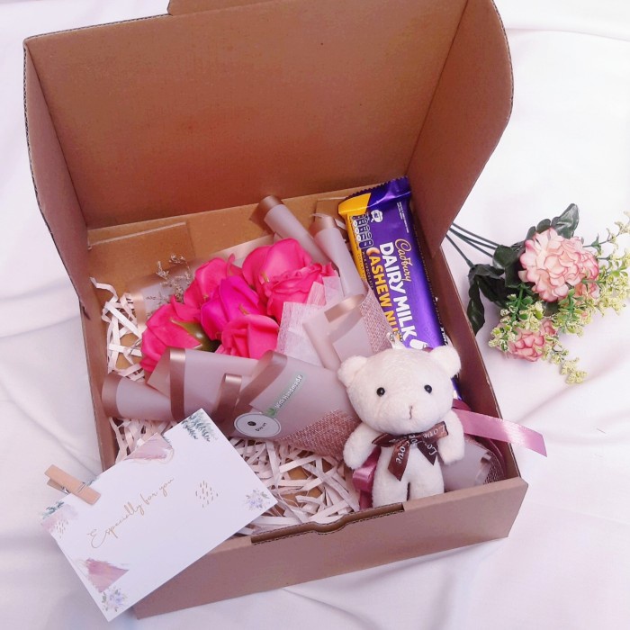 Bungsa Handbouqet Buket - Buket Bunga Sabun X7 + Box