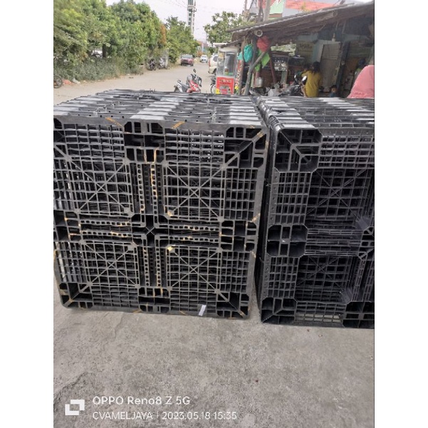 

pallet plastik ukuran 110x110x12