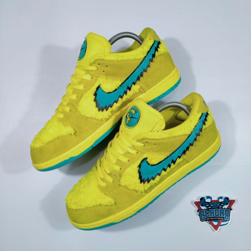 NIKE SB DUNK  GRATEFUL DEAD BEARS YELLOW