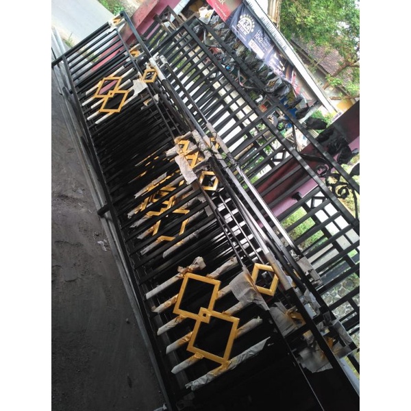 pager besi  balkon pager minimalis pager murah