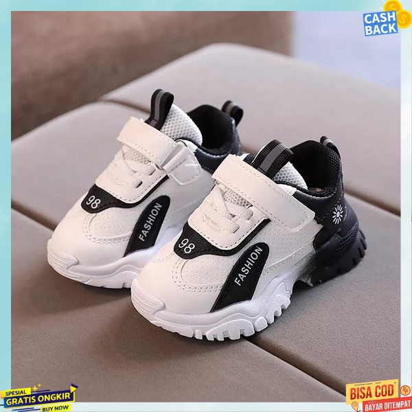 Aepatu Lakilaki Kasual Elegant Snekers Polos Septu Pesta Kondangan Sneake Mode Sepatu Sneakers Pria 