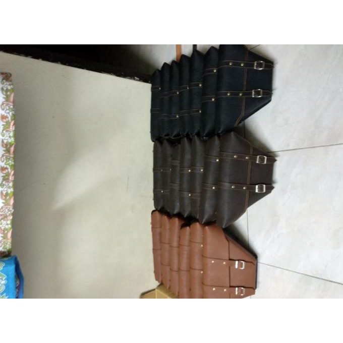 Sidebag motor/ tas motor kulit / tas tutup aki / tas samping motor