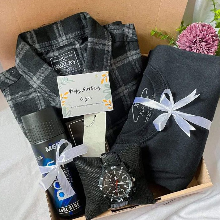 

✨TERBARU✨ BISA COD | HAMPERS GIFTBOX KADO COWOK KEMEJA FLANEL murah