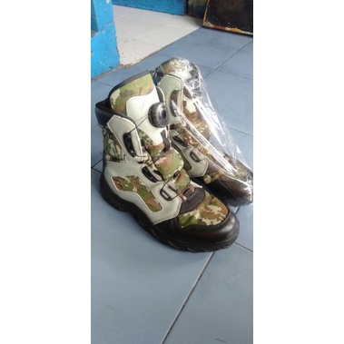 sepatu Jatah TNI/Sepatu PDL KOSTRAD/Sepatu Tali putar