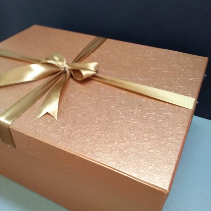 

Terlaris Gift Box Premium Size 35 25 15 Cm Rosegold