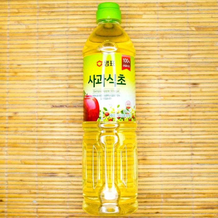 

Vinegar (Cuka Apel) Sempio - 900Ml
