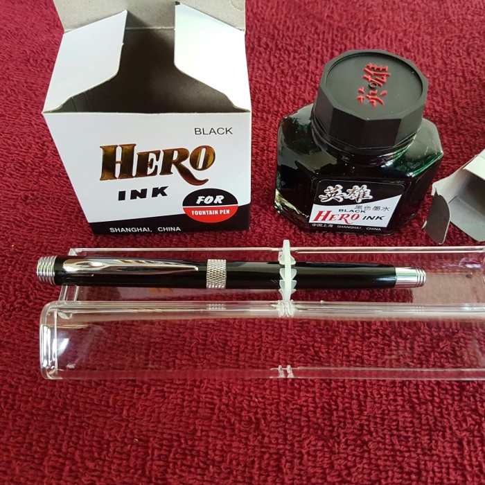 

Terlaris Paket Hemat..Fountain Pen Genius Black Nib M- Dan Tinta Hero Ink.