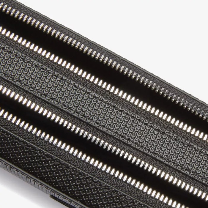 Lacoste Men'S Chantaco Piqu Leather Zip Pouch Clutch Pria - Bla