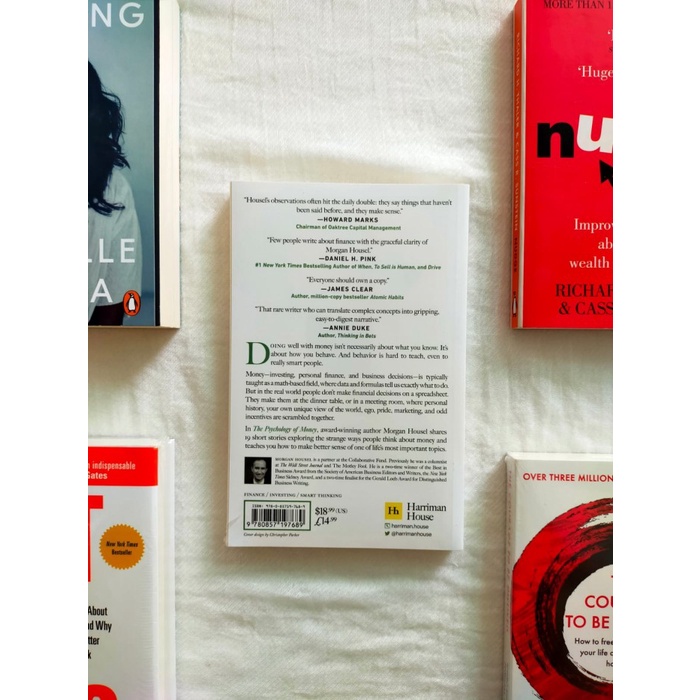 MUST HAVE PSYCHOLOGY OF MONEY ENGLISH ORI / NOVEL IMPORT / IMPORT BOOK PRELOVED TERBARU