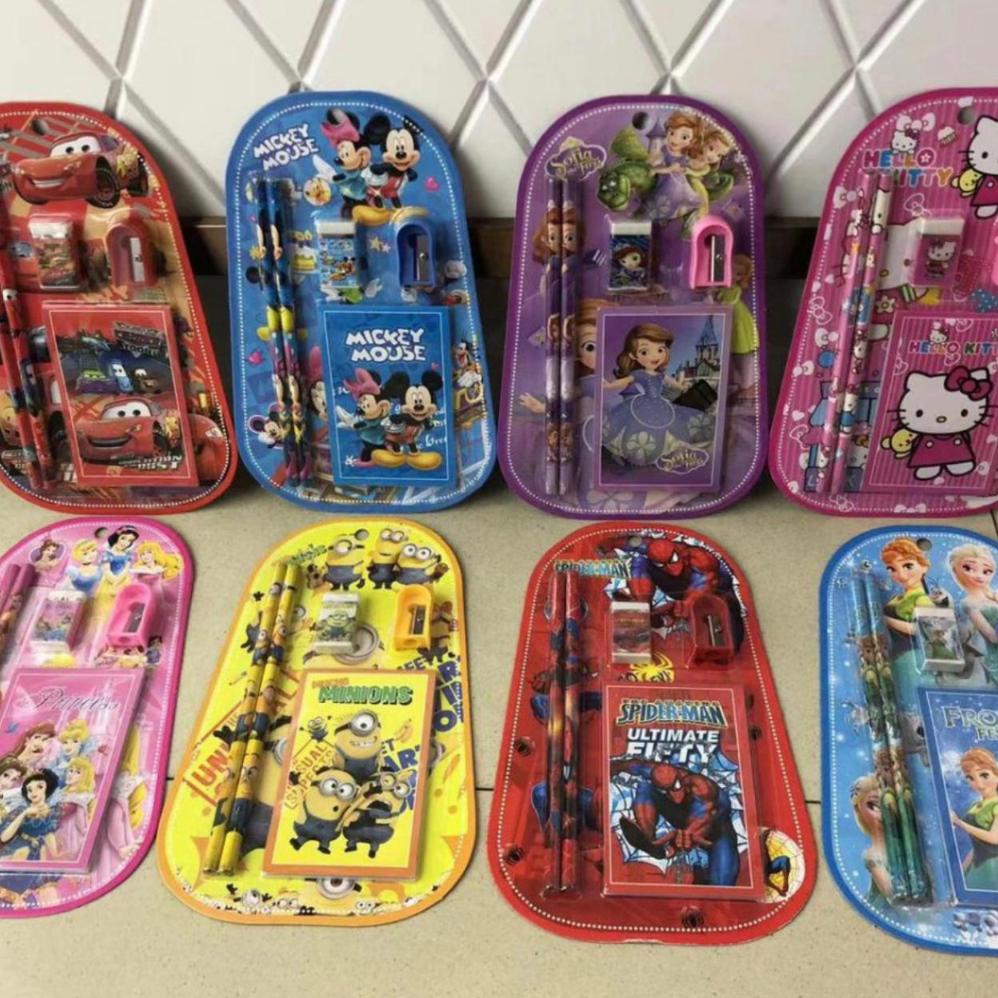 

Atk Karakter Disney Original