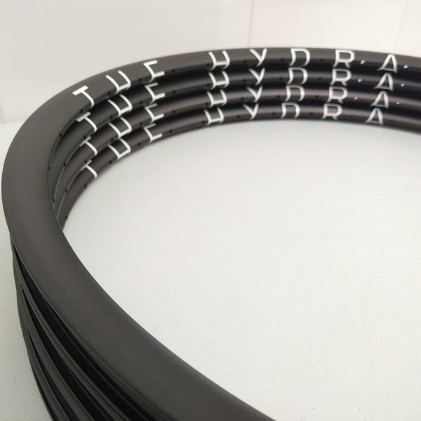 Terlaris H Plus Son The Hydra 32H Black Rims