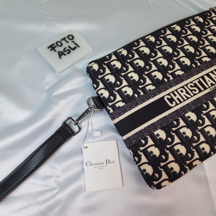 Tas Clutch Pouch Handbag Tangan Kulit Branded Wanita Pria Cewek