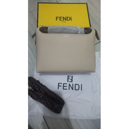 Fendi Premium Sling Bag Kulas
