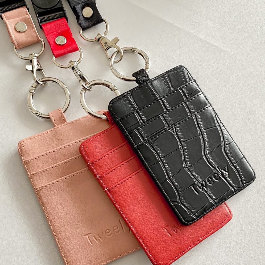 

Jaman Now.. Triny - Tweelyforbag - ID Card KBZ