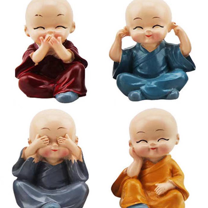 Terlaku,, OH Dekorasi Pajangan Mobil 4 Biksu Mini Lucu