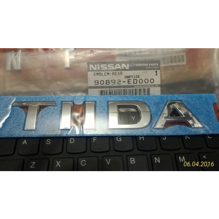 emblem bagasi nissan " tiida " heniheni