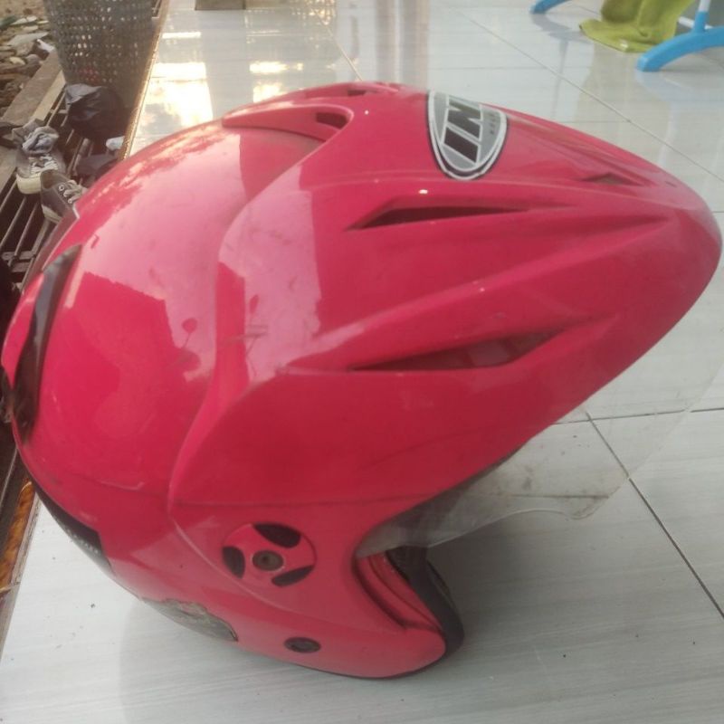 Helm ink bekas juned