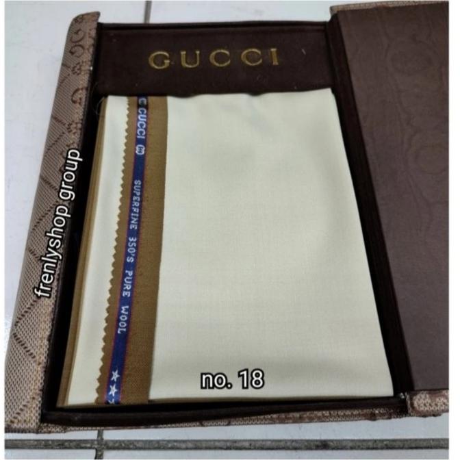 Kain pure wool 350's Gucci luxury/ Kain Jas. blazer pure wool gucci