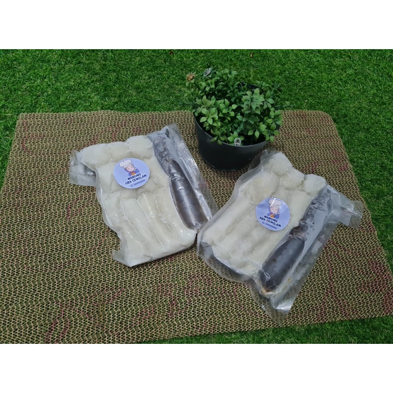

Pempek Palembang / Pempek campur / Pempek kecil / Pempek instant