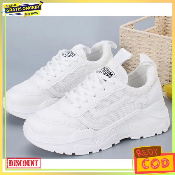 Sepatu Cewe Kekinian Sepati Cewek Remaja Kece Srpatu Terbaru 2023 Swpatu Ket Olahraga Sapatu Sneaker