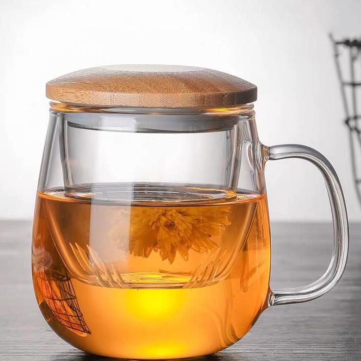 - uW gelas cangkir teh tea cup mug with infuser filter / gelas dengan penyaring teh /gelas saringan 