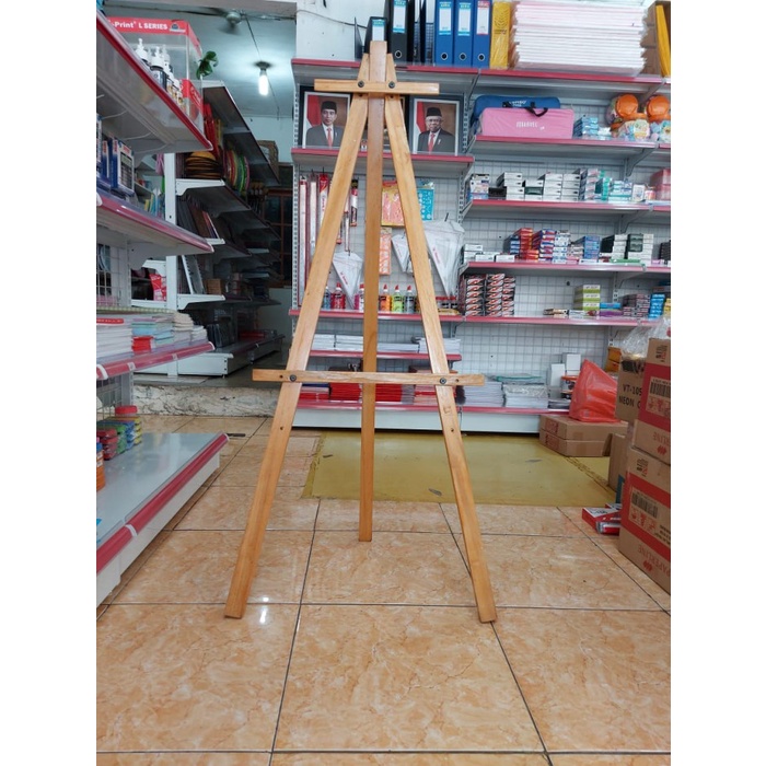 

Bestseller Standing Whiteboard Dan Pigura Tinggi 120Cm