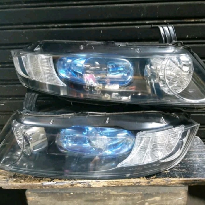 {Bekas} headlamp honda odyssey rb1 Limited