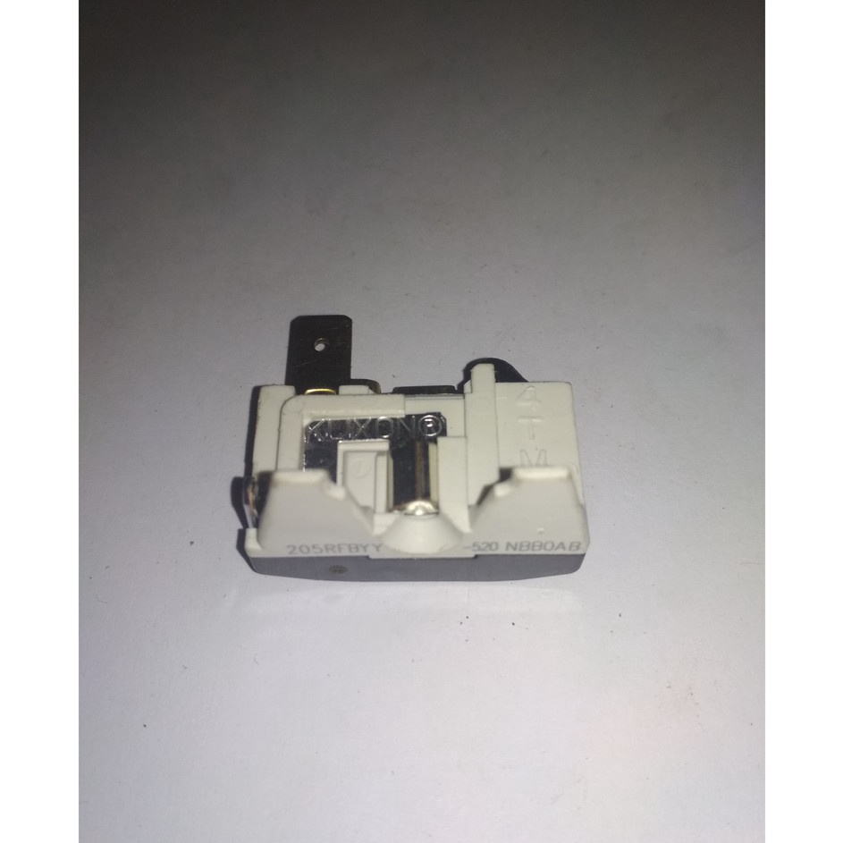 ¯YcT Overload Klixon Kulkas Original 4TM 205RFBYY -520 u Produk Premium Pasti Murah.