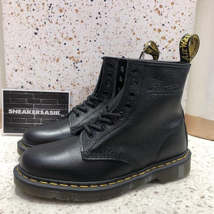 Docmart Boots Dr Martens 1460 Pascal Virginia 8 Hole Black Leather Original