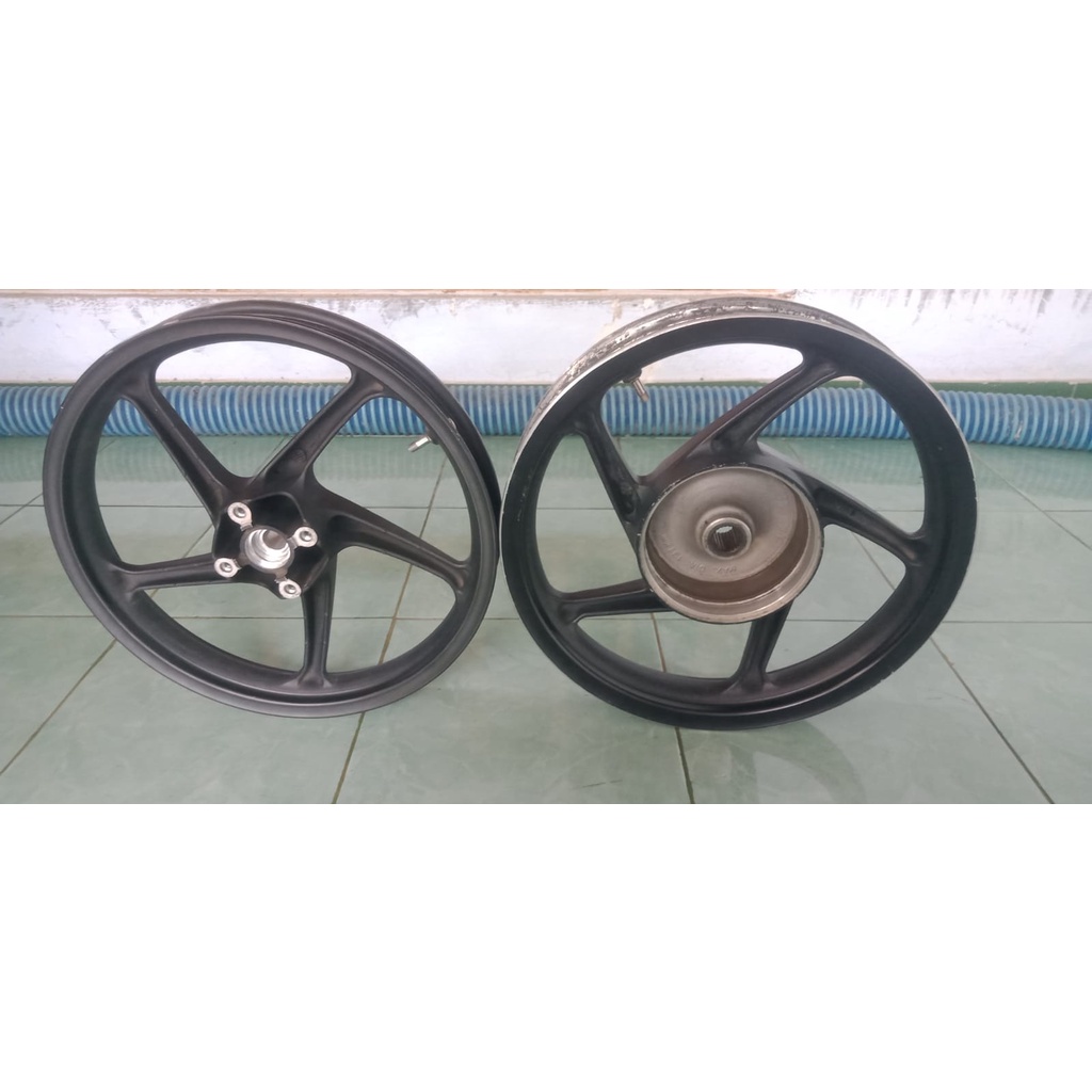 VELG VARIO 125 OLD ORIGINAL PNP VELG VARIO 125 LED DAN 150