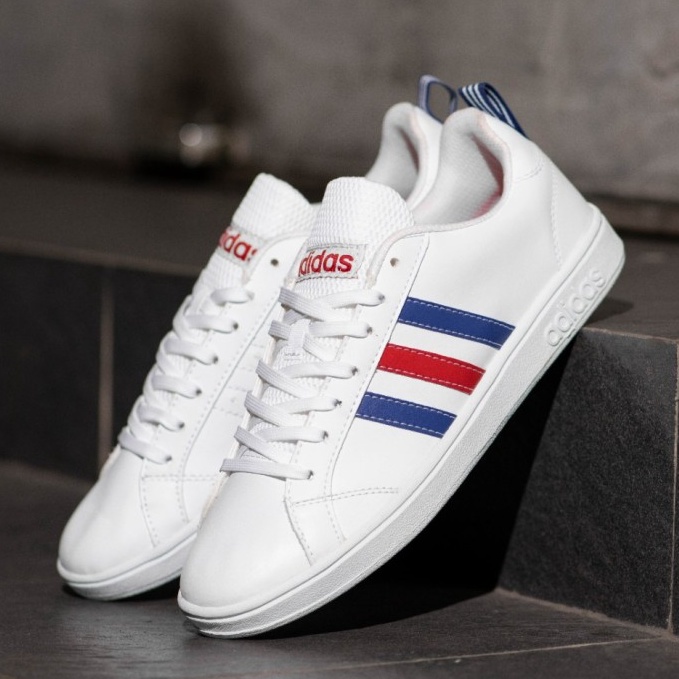ㄴ sepatu adidas Gazelle putih ,,,,,