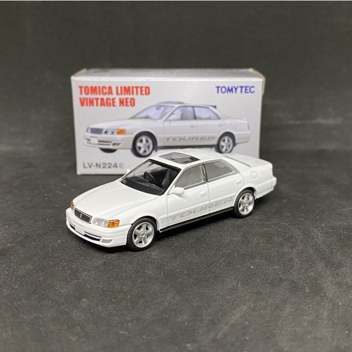 DISKON SPESIAL TOMICA LIMITED VINTAGE TLV NEO 224C TOYOTA CHASER 2.5 TOURER S TERBARU
