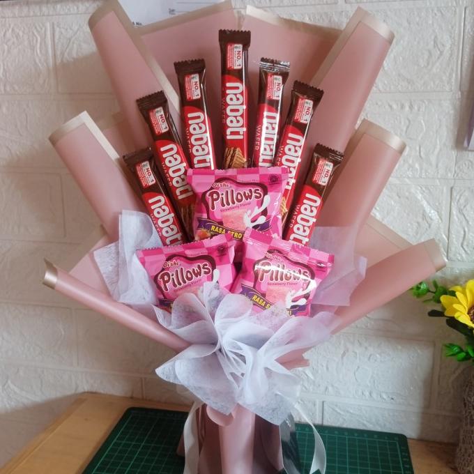 

6.6 Snack Bouquet Buket Jajanan Bucket