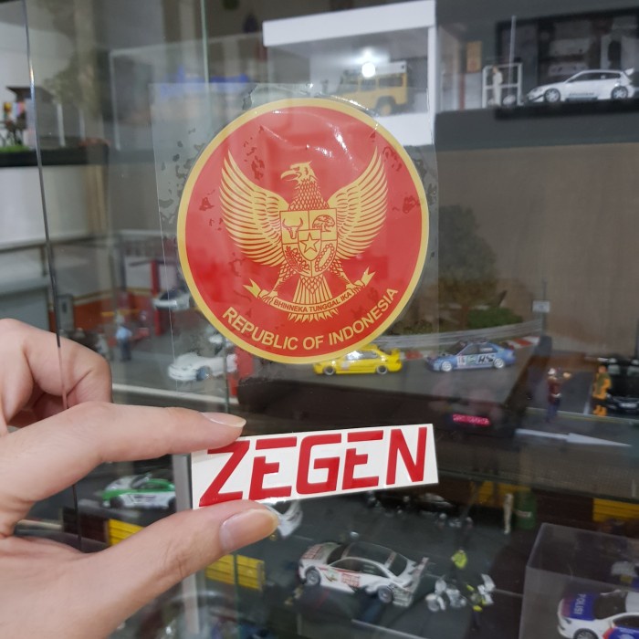 

stiker stickon Garuda Indonesia Republic of Indonesia merah