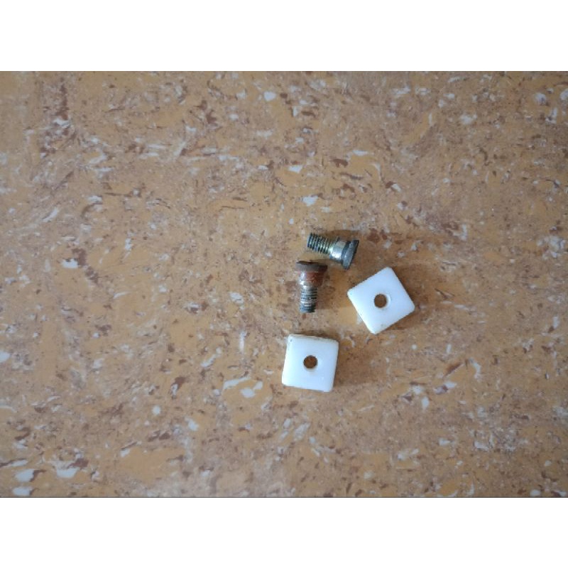 Baut Reflektor Lampu Depan Suzuki RC100 BRAVO ORI Copotan