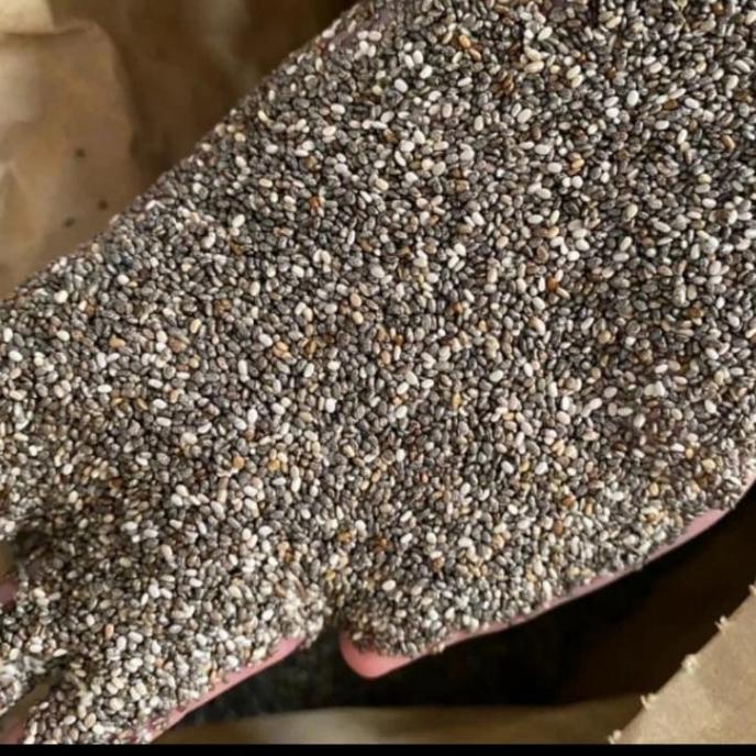 

;&;&;&;&] Chia Seeds oranig / black chia seeds /100 Gram