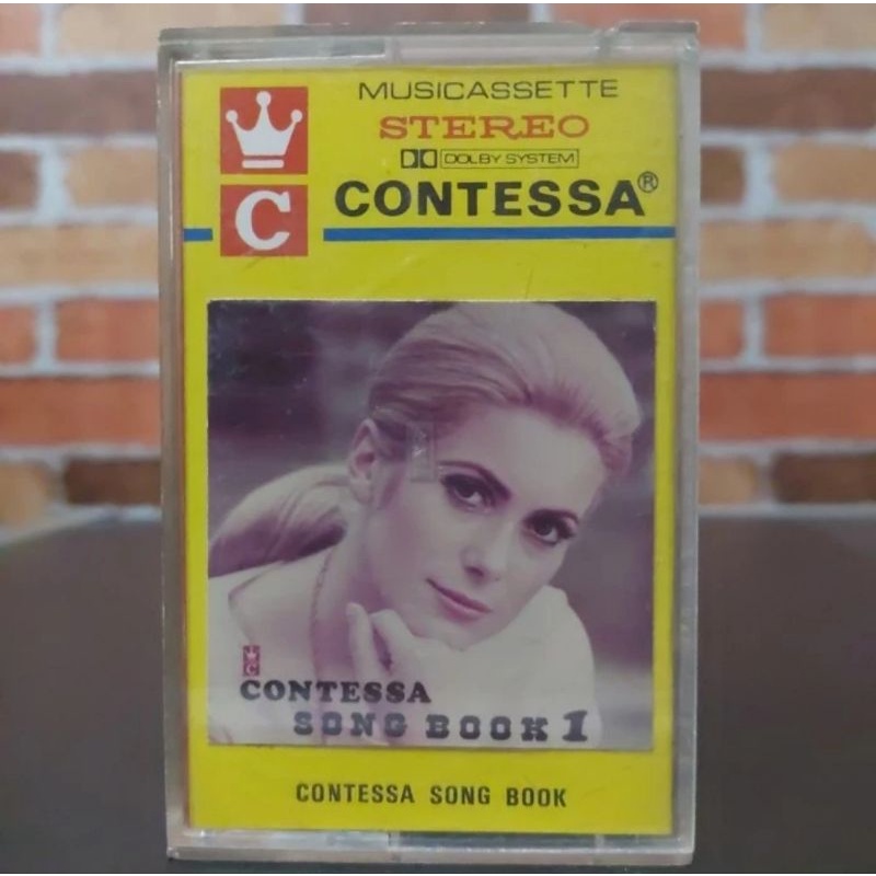 Kaset Pita Contessa Song Book