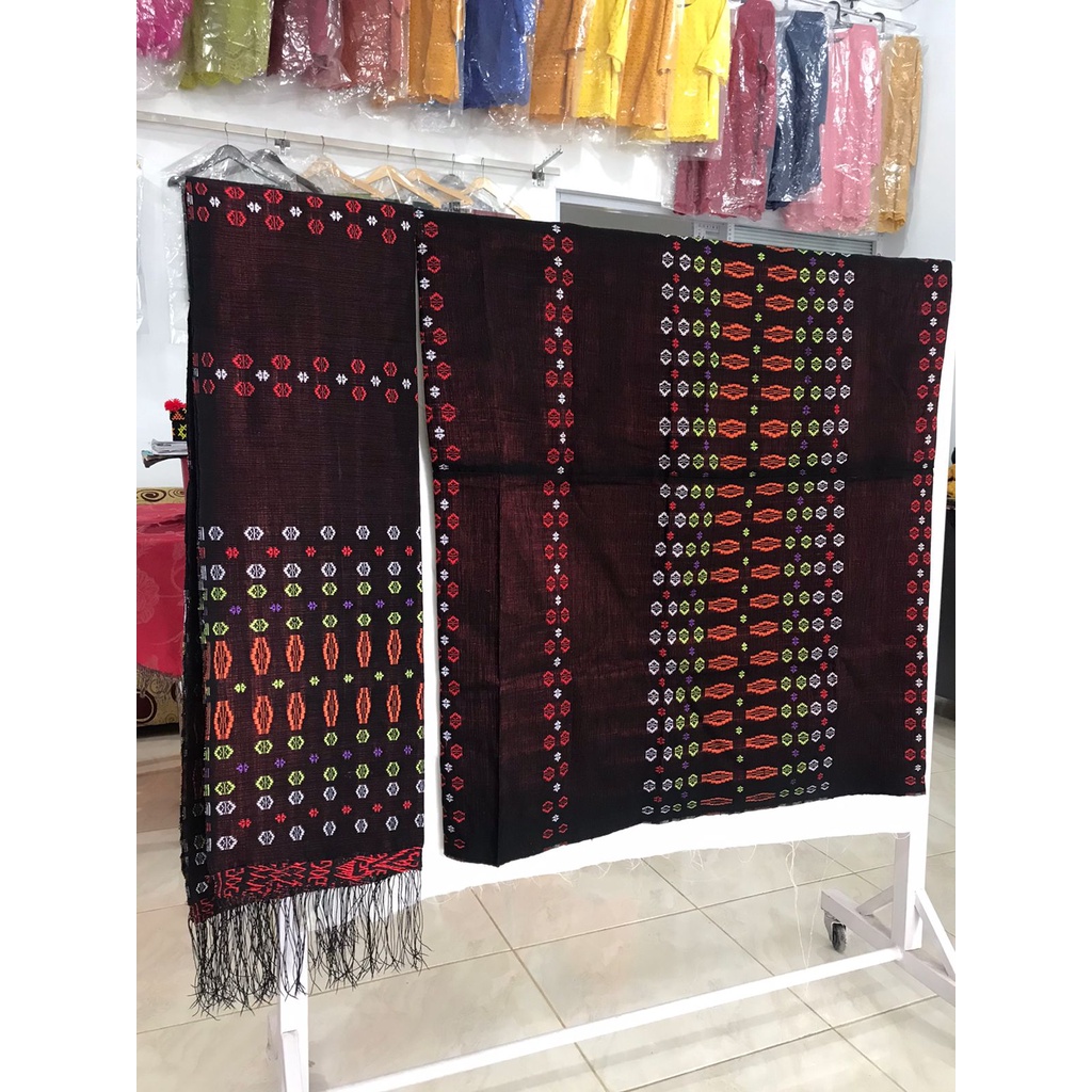 Sarung Tumtuman Tenun Tarutung Pucca Bollang Warna Kopi Gosong