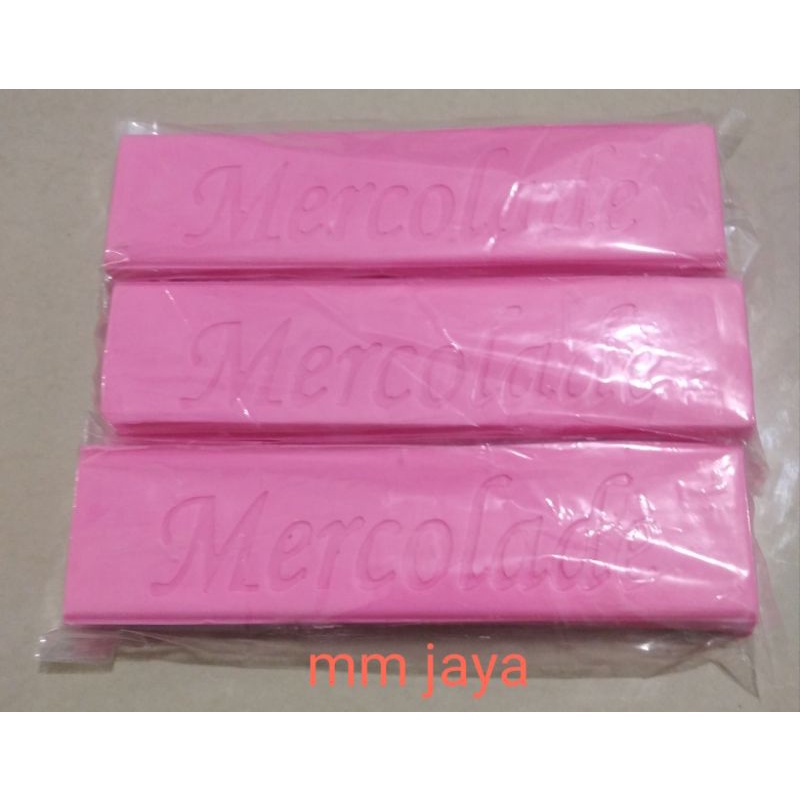 

Coklat Rainbow warna Pink Strawberry