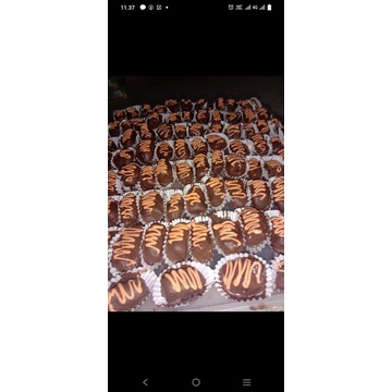 

KurCok (Kurma Coklat) Homemade Product by.Najwa Cake & Chocolate