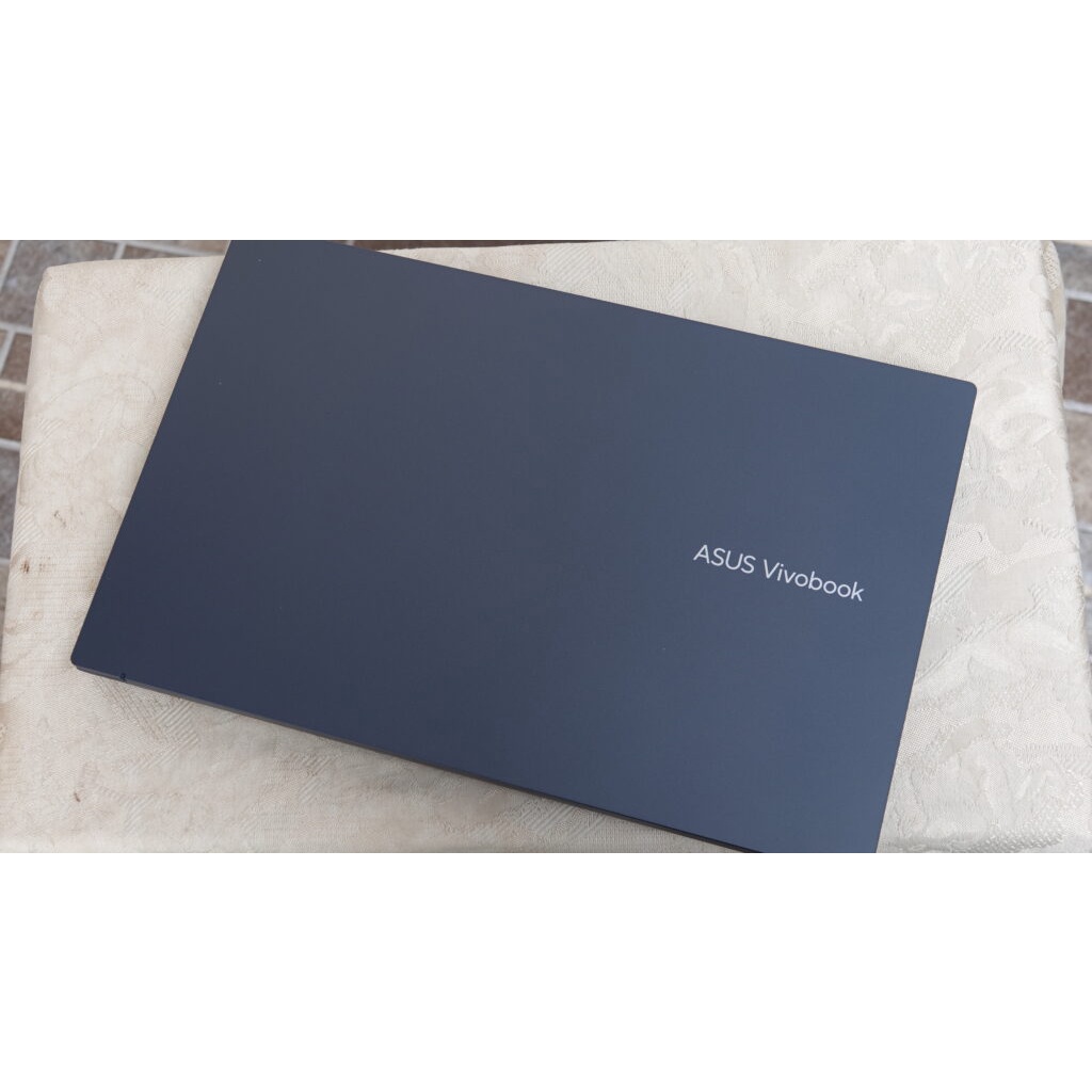 Laptop ASUS VIVOBOOK 16 M1603QA RYZEN 5 5600H 16GB 512GB SSD VEGA7 W11 OHS 16.0WUXGA BLIT