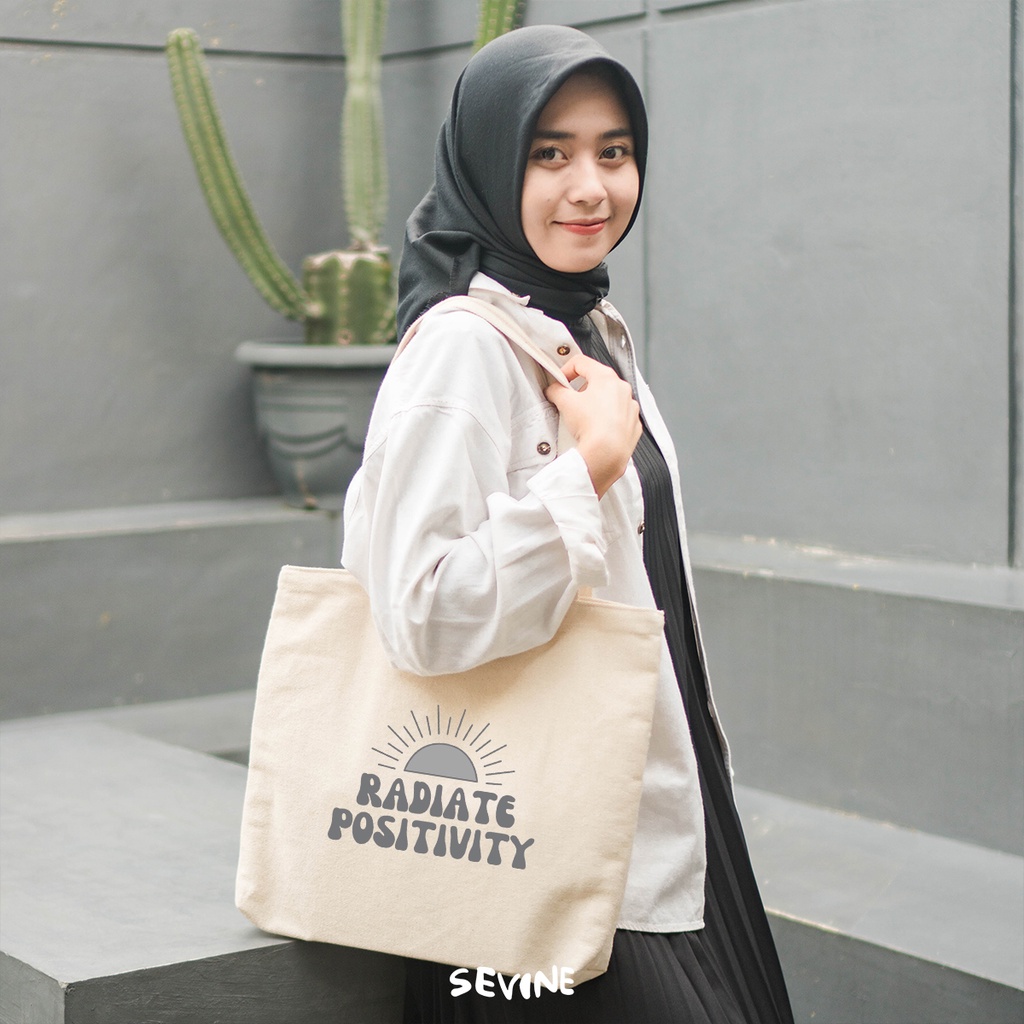 Sevine Tote Bag Kanvas Emily Resleting Kantong Tas Wanita Kuliah Sekolah Fashion Totebag Vintage Kerja Aesthetic - JA