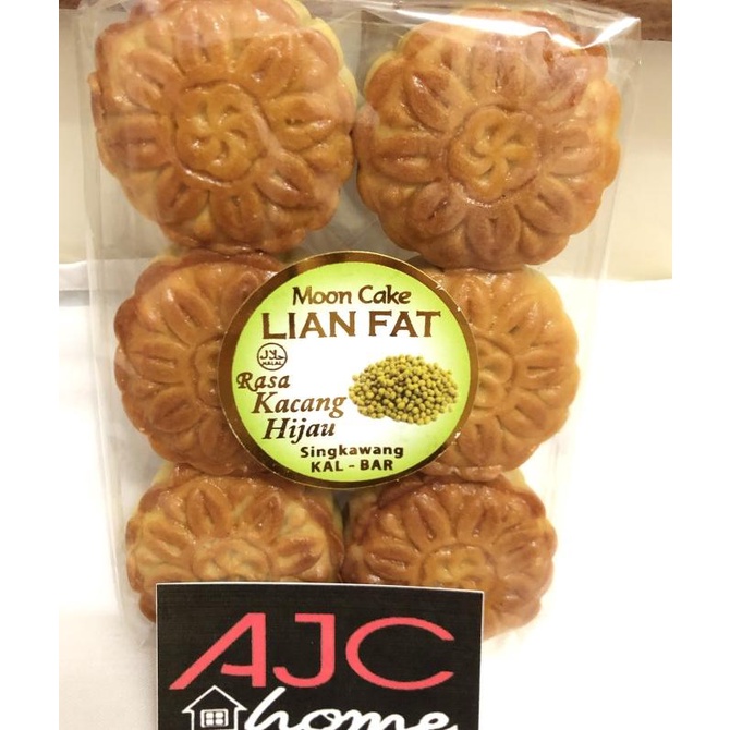 

Moon Cake / Kue Bulan Lian Fat Kc. Hijau