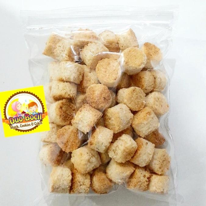 

Kue Sagon Bakar Gurih Kelapa (Isi 28 Pcs) 250 Gram
