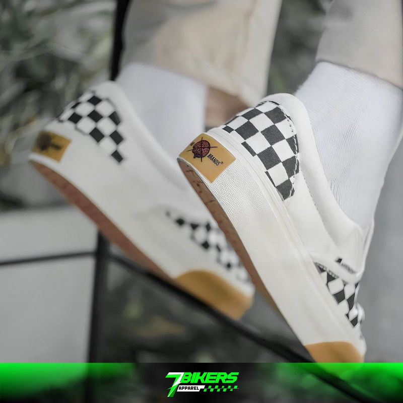 SEPATU NOBRANDS FOOTWEAR SLIP ON CATUR