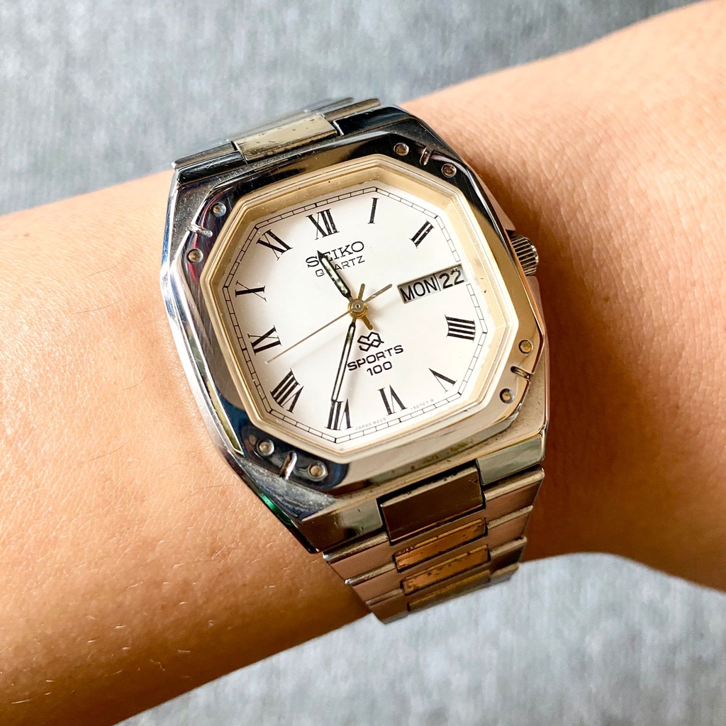 Seiko SQ Sports 100 santos